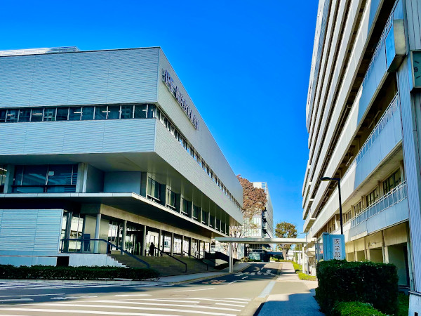 J_医学部M号館前 J_医学部M号館前